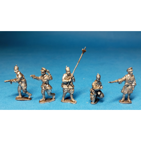 SCR07 - Moroccan regulars infantry command group and flag bearer